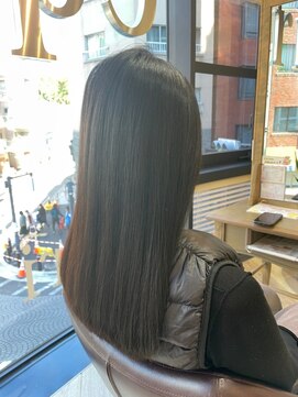 エクリ シセイドウ 麻布十番店(equri×SHISEIDO) 【麻布十番】酸熱トリートメント