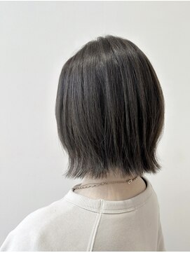 ヘアポジションにかほ ぱつっとボブ