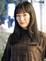 ビュートリアム 福岡(BEAUTRIUM)&nbsp;顔まわりのレイヤーがポイントのジェーンバーキン風ロングヘアー