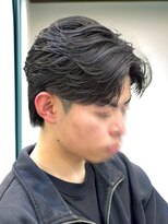 ビッケメンズヘア(Vicke Men's hair)&nbsp;フェザーパーマセンターパートダウンパーマニュアンスパーマ韓国