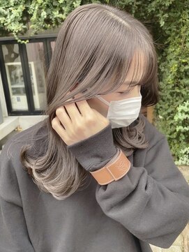 ディモアンド 表参道(Dimo&) x透明感カラー/イメチェン/ホワイトブロンド/外ハネボブ/美髪