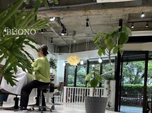 ヘアーアンドメイクボーノ(Hair & Make Buono)の雰囲気（三鷹駅北口徒歩３０秒好立地♪）