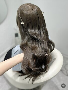 リズ(Lizz) ブリーチなしシナモンベージュ