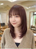 ミディアム レイヤーカット 顔周り カシスブラウン