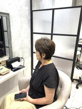 イーズ バイ インス(Yeeee.s by INCE) 白髪ぼかし/白髪改善カラー/ショート/透明感カラー/脱白髪染め