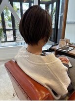 パル バイ ラベスト(Pal by lovest)&nbsp;丸みが綺麗なショートヘア×くすみベージュ
