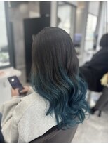ヘアサロン リボーン(Hair salon Reborn)&nbsp;グラデーションカラー　ターコイズグリーン