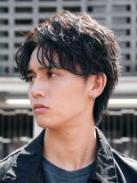 フィフスパーク(fifth PARK)&nbsp;渋谷波巻きパーマツイストスパイラルパーマセンターパート色気