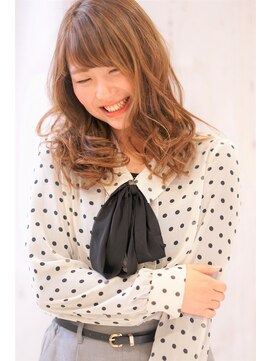 クラメール 黒崎コムシティ店(Kraemer) 可愛いゆるふわロブセミディ