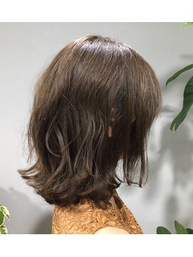 ヘアーデザイン ドア(hair design door) ミディアム外ハネ♪