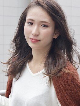 エフ アヴェダ 木の葉モール橋本(F AVEDA)の写真/《ずっと綺麗でいたい大人女性に》お洒落染め感覚で白髪染めができるAVEDAのグレイカラー*艶やかな髪色が◎