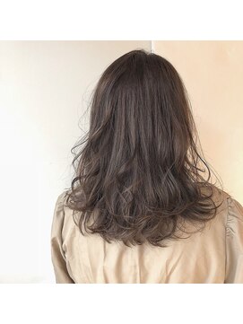 エース (ACE) ACE ゆるふわパーマ×3Dベージュカラー