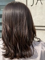 シュシュバイジャガラ 千葉駅北口店(chou chou byJAGARA)&nbsp;カーキグレージュ/マッシュショート/フェザーバング/ボブ[千葉]