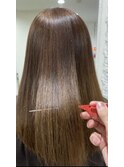 感動の手触り♪うる艶髪質改善美髪矯正☆