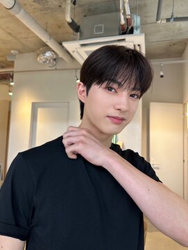 コンティニュー オモテサンドウ(CONTINUE OMOTESANDO) 大人気！ラフに簡単に決まる韓国風シースルーバングメンズカット