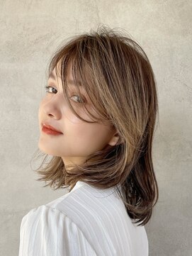 メゾンドイギー(MAISON de IGGY) レイヤーボブ ニュアンスカラー イメチェン 似合わせカット