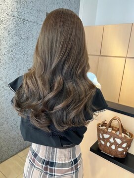 ビームズ ヘアー ブラン(Bee ms HAIR Blanc+) ゆるふわロングベージュカラーブリーチしない透明感カラー