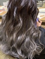 アース 高円寺店(HAIR & MAKE EARTH)&nbsp;シルバーグラデーション！《earth_aoyagi0415》