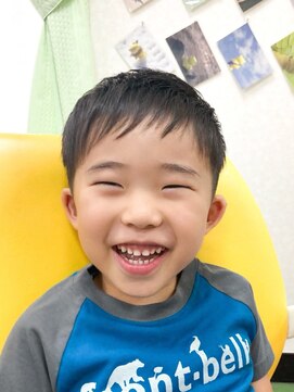 黄ぐまくん美容室 お子様カット ツーブロック