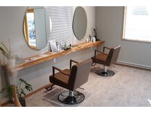 カランコエ(kalanchoe)の雰囲気（セット面が２つあるのでお連れ様とのご来店も可能です）