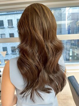 シオン(shion) オリーブベージュおくれ毛暗めカラー韓国ヘア_ba562541