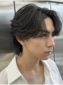 天神大名フェザーパーマメンズカットセンターパートウルフ30代