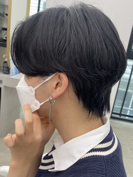 ノード(NODE) センターパートニュアンスパーマ波巻きスパイラルパーマフェザー