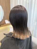 コレットヌーク(COLLET neuk)&nbsp;ぱつっとロブ/ 裾カラー