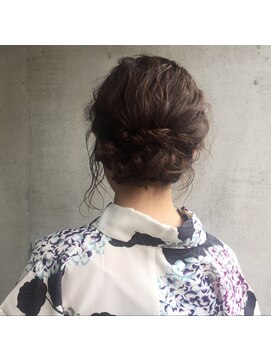 アピッシュ ギンザ(apish ginza) tomoヘア＊浴衣似合わせヘアアレンジ　波まきアレンジ