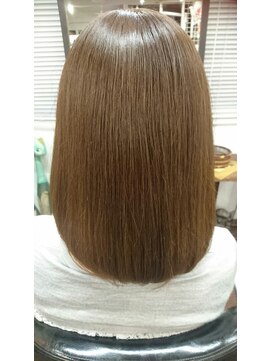 タイガ 上野御徒町(TAIGA) 艶髪カラー(VENUSstyle#24)