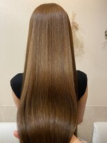 ナチュラル(Natural) 大人の艶髪ロング♪魔法の縮毛矯正【ケアルーガ】