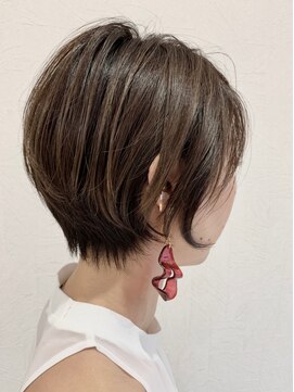 ルッカバイジェービー 行徳(lucca by jb) 黒髪/ボブルフ/ネビージュ/小顔/ワンレン/ボブ/ショート/前髪