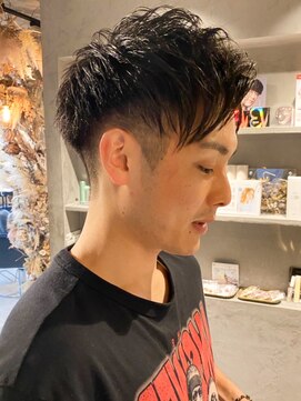 ティダスマイル(tida smile) 束感ビジカジメンズカット ツーブロックアップバング