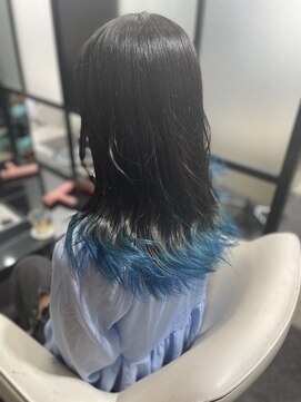 モノ アンド イニ(Mono & inni) エンドカラー