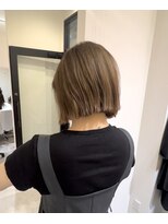 ネウィ 八王子(newi)&nbsp;ボブ/切りっぱなしボブ/ベージュ/グレージュ/ショート
