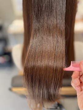 リタ(Rita) 髪質改善ヘアエステ・カットカラー