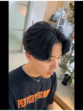 オーバー(OVER) #ニュアンスパーマ#メンズパーマ#センターパート#下関美容室