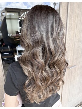 トリニティ(trinity) ハイライトカラーミルクティーベージュケアブリーチダブルカラー