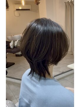 ボクノ 2号店(bokuno) プルッとウルツヤなショートウルフ