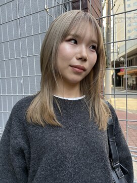 ユーリカ(Eurica) ベージュカラー / 心斎橋美容室 / 堀江美容室 / Eurica