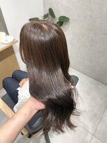 ソルア 上本町(solua) オリーブベージュ / 赤み消しカラー
