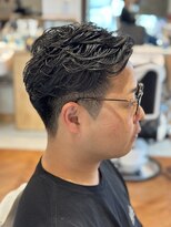 ゼロスバーバー(0's BARBER SHOP)&nbsp;ビジネスヘア×好印象パーマ◎刈上げマッシュ×ニュアンス