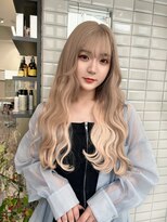 リリー(Lilley)&nbsp;【稲永麻衣】コリエク+羽エクステ+ロングヘア+韓国ヘア