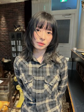 トレンチ(TRENCH) 【 TSUJI 】レイヤー グレージュ 赤み消し 学割 福岡 今泉