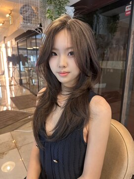 ヴィヴィー 青山表参道店(ViVIE) ブリーチなしベージュ/レイヤーカット