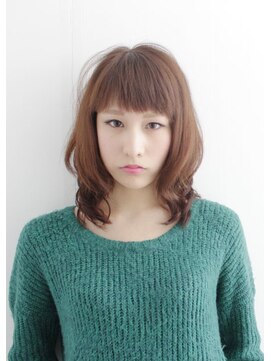 アルブル ヘアデザイン(arbre hair design) ショートバングで可愛い大人スタイル