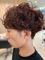 フィーリー ヘア デザイン 太田店(feAry)&nbsp;赤味のあるカラーでソフトな印象スパイラル