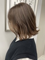 アヴァンス 京橋店(AVANCE)&nbsp;外ハネくびれに透明感のあるベージュ