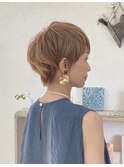 ハイトーンショートボブ