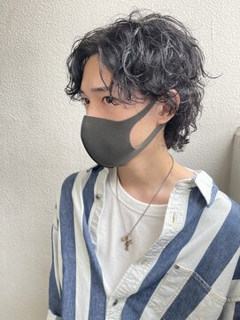 マール 矢場町(MARL) ショートウルフ ツイストスパイラルパーマ